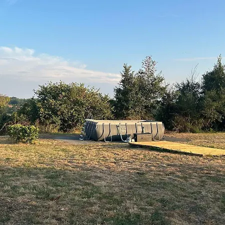 Family - Nature, Quiet, Near Le Mans Brûlon